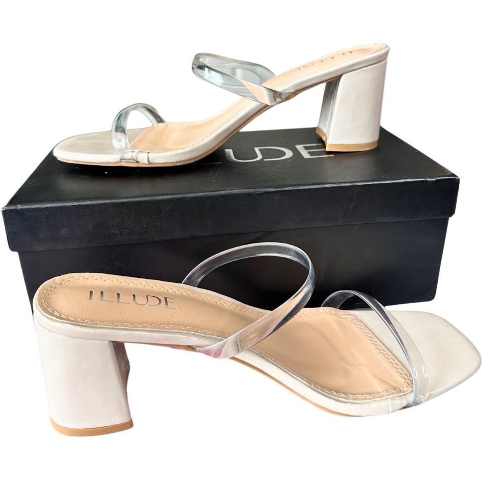 Illude. Clear chuncky heel. Size 8